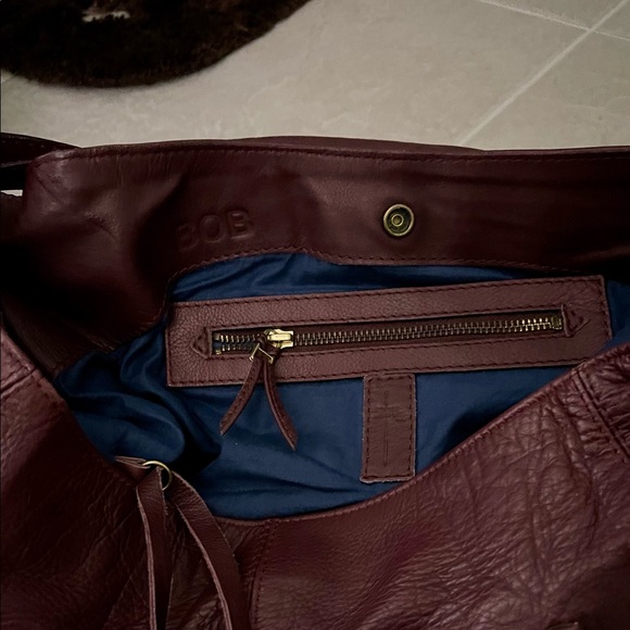 NWT - JEROME DREYFUSS “BOB” LEATHER HANDBAG (BURGUNDY) - Picture 12 of 14